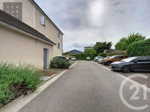 Appartement Studio à louer - 1 pièce - 27.26 m2 - TROYES - 10 - CHAMPAGNE-ARDENNE - Century 21 Lairé Immobilier