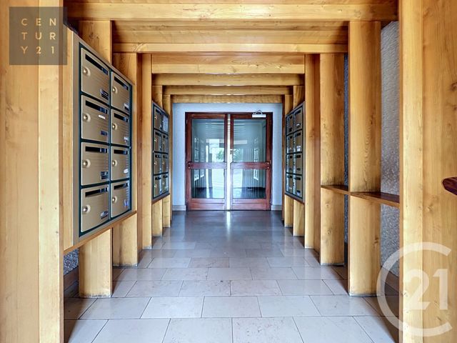 Appartement à vendre - 3 pièces - 62.66 m2 - TROYES - 10 - CHAMPAGNE-ARDENNE - Century 21 Lairé Immobilier
