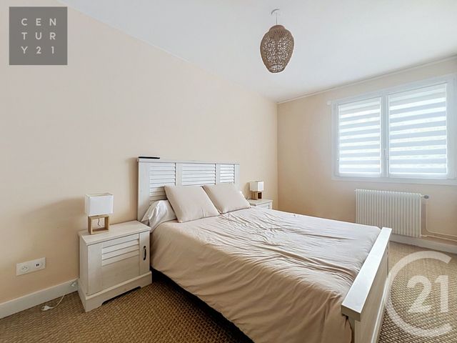 Appartement à vendre - 3 pièces - 62.66 m2 - TROYES - 10 - CHAMPAGNE-ARDENNE - Century 21 Lairé Immobilier