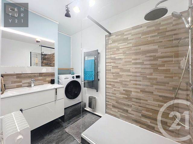 Appartement à vendre - 3 pièces - 62.66 m2 - TROYES - 10 - CHAMPAGNE-ARDENNE - Century 21 Lairé Immobilier