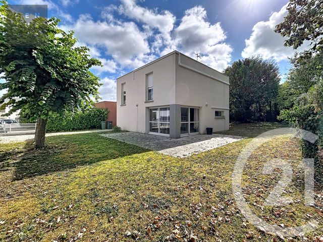 maison à vendre - 6 pièces - 132.43 m2 - TROYES - 10 - CHAMPAGNE-ARDENNE - Century 21 Lairé Immobilier