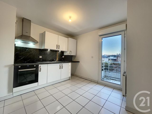Appartement F4 à louer - 4 pièces - 90.0 m2 - TROYES - 10 - CHAMPAGNE-ARDENNE - Century 21 Lairé Immobilier