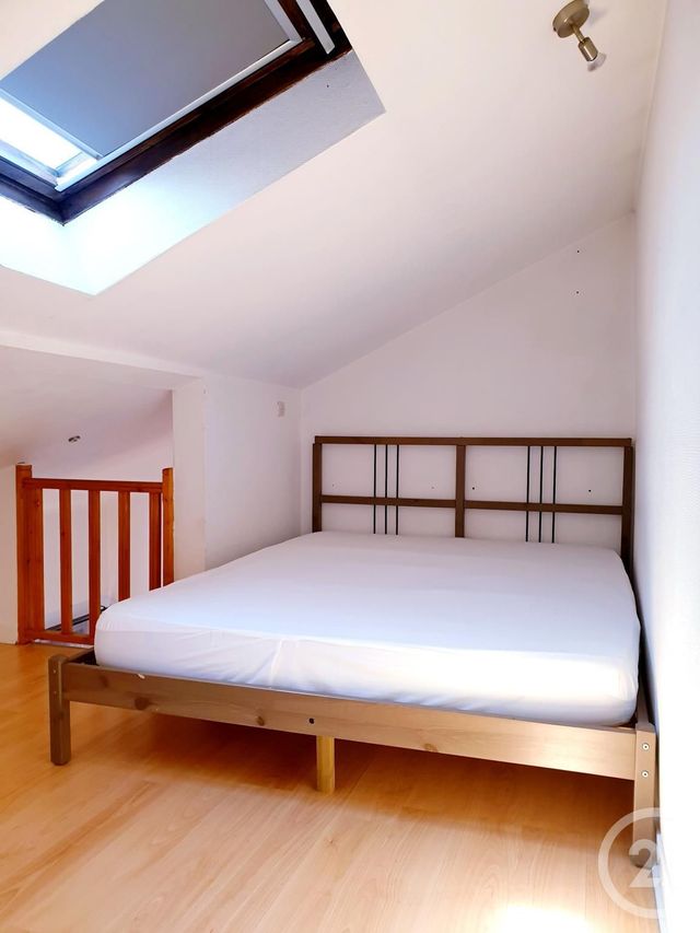 Appartement F1 bis à louer - 2 pièces - 25.18 m2 - TROYES - 10 - CHAMPAGNE-ARDENNE - Century 21 Lairé Immobilier