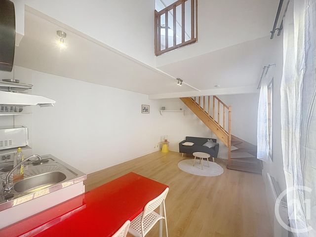 Appartement F1 bis à louer - 2 pièces - 25.18 m2 - TROYES - 10 - CHAMPAGNE-ARDENNE - Century 21 Lairé Immobilier