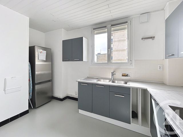 Appartement F4 à louer - 4 pièces - 87.23 m2 - TROYES - 10 - CHAMPAGNE-ARDENNE - Century 21 Lairé Immobilier