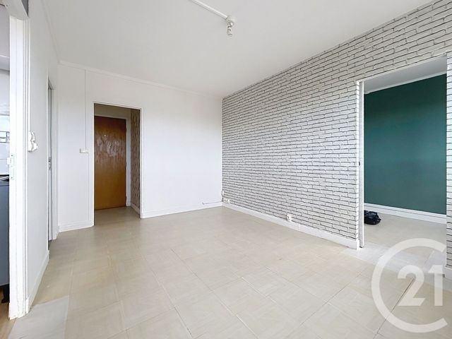 Appartement F2 à louer - 2 pièces - 36.06 m2 - TROYES - 10 - CHAMPAGNE-ARDENNE - Century 21 Lairé Immobilier