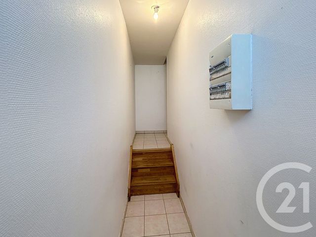 Appartement F2 à louer - 2 pièces - 40.75 m2 - STE SAVINE - 10 - CHAMPAGNE-ARDENNE - Century 21 Lairé Immobilier