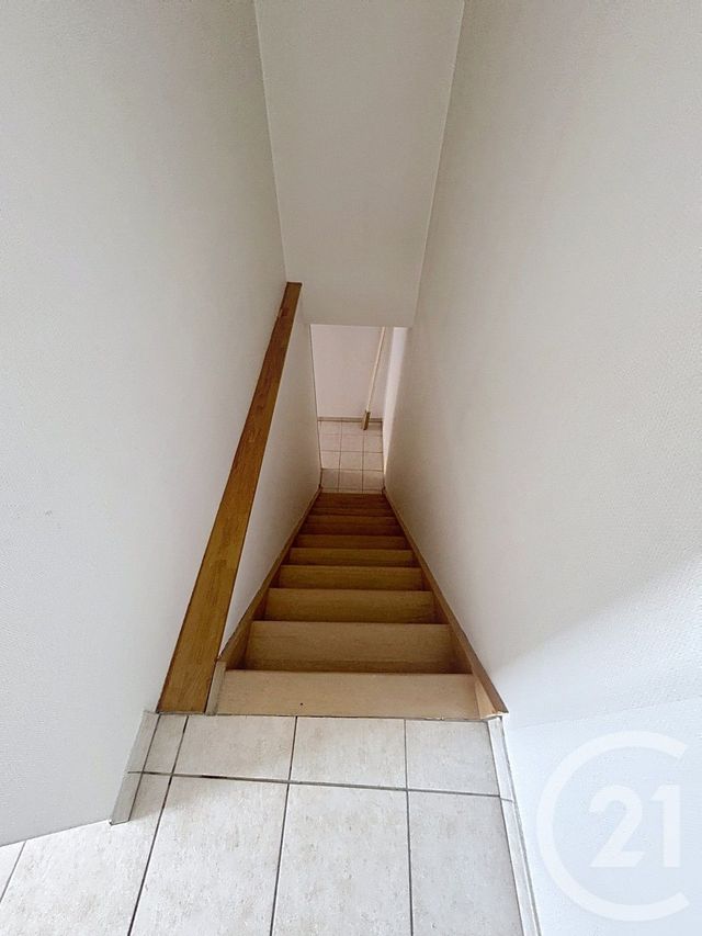 Appartement F2 à louer - 2 pièces - 40.75 m2 - STE SAVINE - 10 - CHAMPAGNE-ARDENNE - Century 21 Lairé Immobilier