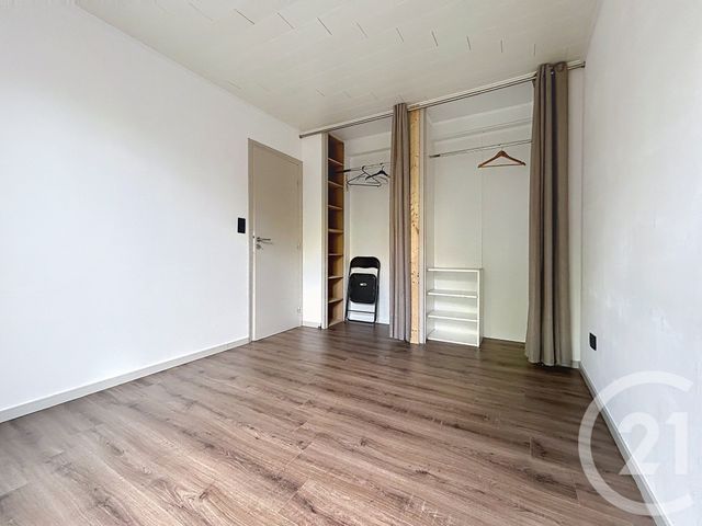 Appartement F4 à louer - 4 pièces - 66.92 m2 - LA CHAPELLE ST LUC - 10 - CHAMPAGNE-ARDENNE - Century 21 Lairé Immobilier