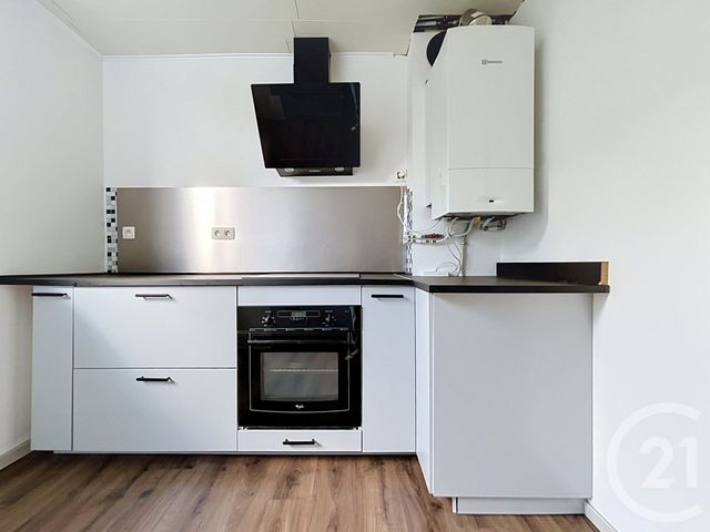 Appartement F4 à louer - 4 pièces - 66.92 m2 - LA CHAPELLE ST LUC - 10 - CHAMPAGNE-ARDENNE - Century 21 Lairé Immobilier