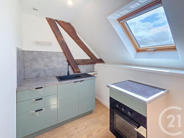 Appartement T2 à louer - 2 pièces - 44.07 m2 - TROYES - 10 - CHAMPAGNE-ARDENNE - Century 21 Lairé Immobilier