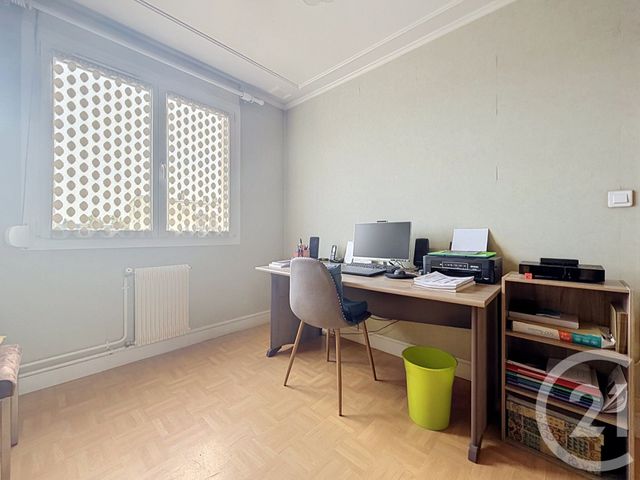 Appartement à vendre - 3 pièces - 66.27 m2 - TROYES - 10 - CHAMPAGNE-ARDENNE - Century 21 Lairé Immobilier