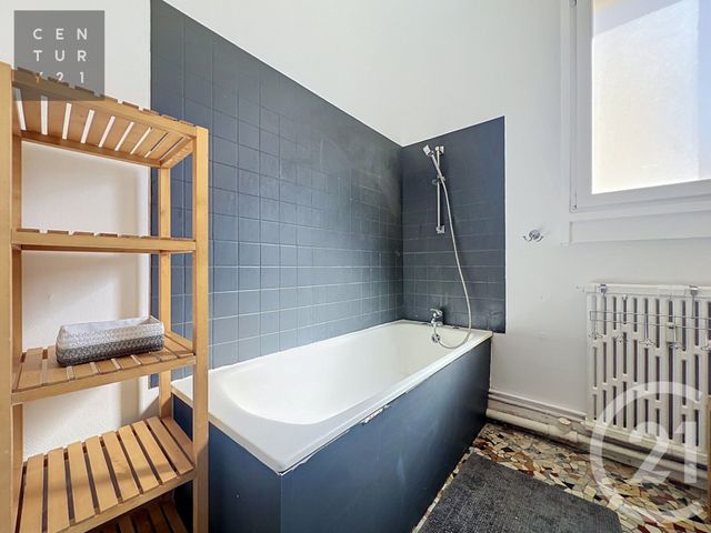 Appartement F3 à vendre - 3 pièces - 62.95 m2 - TROYES - 10 - CHAMPAGNE-ARDENNE - Century 21 Lairé Immobilier