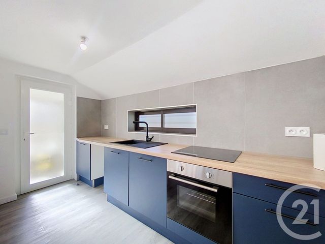 maison à louer - 2 pièces - 62.45 m2 - TROYES - 10 - CHAMPAGNE-ARDENNE - Century 21 Lairé Immobilier