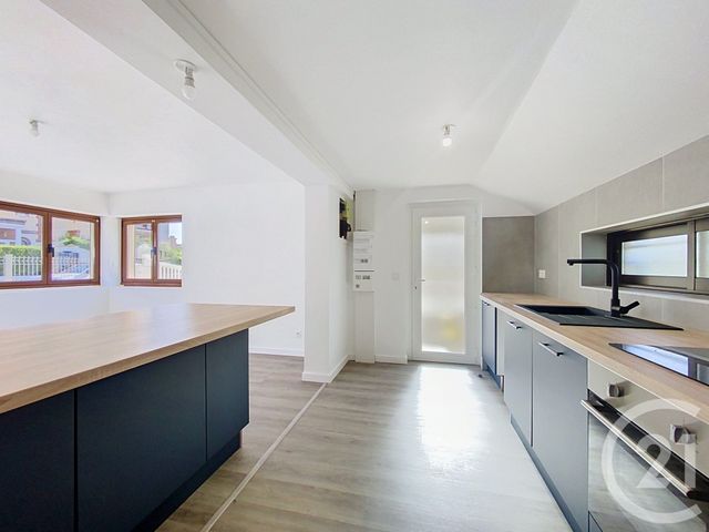maison à louer - 2 pièces - 62.45 m2 - TROYES - 10 - CHAMPAGNE-ARDENNE - Century 21 Lairé Immobilier