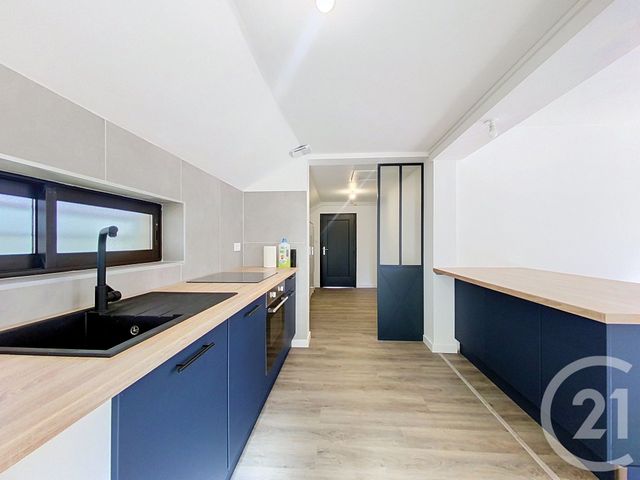 maison à louer - 2 pièces - 62.45 m2 - TROYES - 10 - CHAMPAGNE-ARDENNE - Century 21 Lairé Immobilier