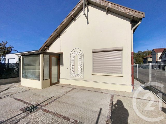 maison à louer - 2 pièces - 62.45 m2 - TROYES - 10 - CHAMPAGNE-ARDENNE - Century 21 Lairé Immobilier