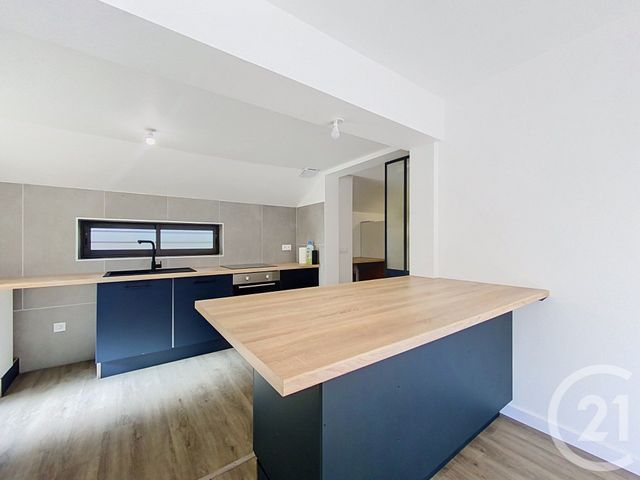 maison à louer - 2 pièces - 62.45 m2 - TROYES - 10 - CHAMPAGNE-ARDENNE - Century 21 Lairé Immobilier