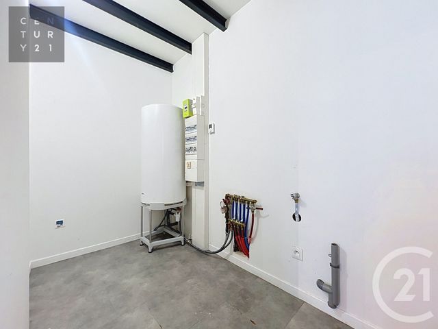Appartement Loft à vendre - 3 pièces - 64.21 m2 - TROYES - 10 - CHAMPAGNE-ARDENNE - Century 21 Lairé Immobilier