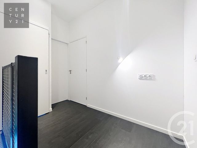 Appartement Loft à vendre - 3 pièces - 64.21 m2 - TROYES - 10 - CHAMPAGNE-ARDENNE - Century 21 Lairé Immobilier