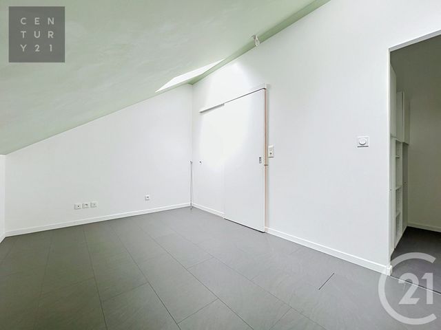 Appartement Loft à vendre - 3 pièces - 64.21 m2 - TROYES - 10 - CHAMPAGNE-ARDENNE - Century 21 Lairé Immobilier