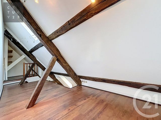 Appartement F2 à vendre - 2 pièces - 31.0 m2 - TROYES - 10 - CHAMPAGNE-ARDENNE - Century 21 Lairé Immobilier