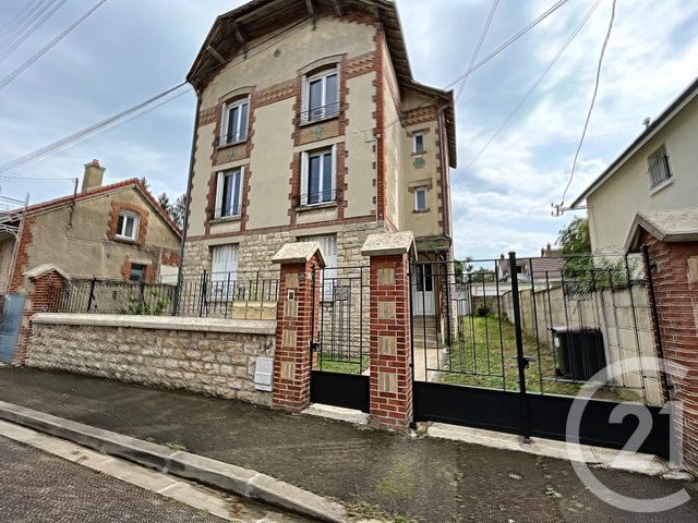 Appartement à louer - 3 pièces - 55.0 m2 - TROYES - 10 - CHAMPAGNE-ARDENNE - Century 21 Lairé Immobilier